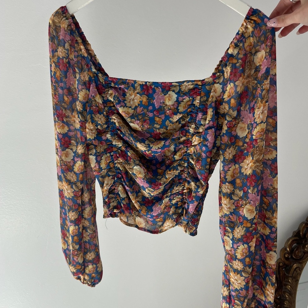 Animari puff sleeve top